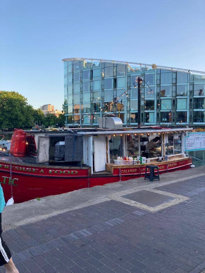 Canal View 1 Bed Apartment In Zone 1 London Exterior foto